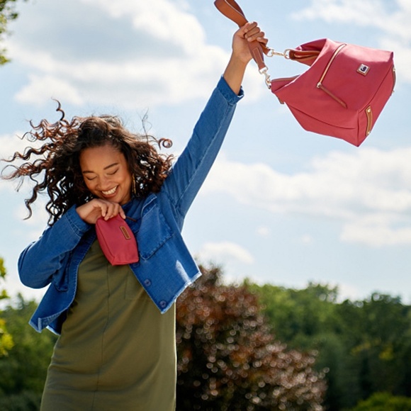 BRAND NEW Dooney & Bourke Wayfarer Nylon Hobo - Picture 8 of 8